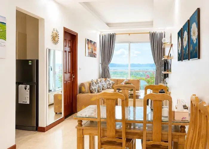 2 Phong Ngu View Bien - Duc Quy Apartment Ha Long