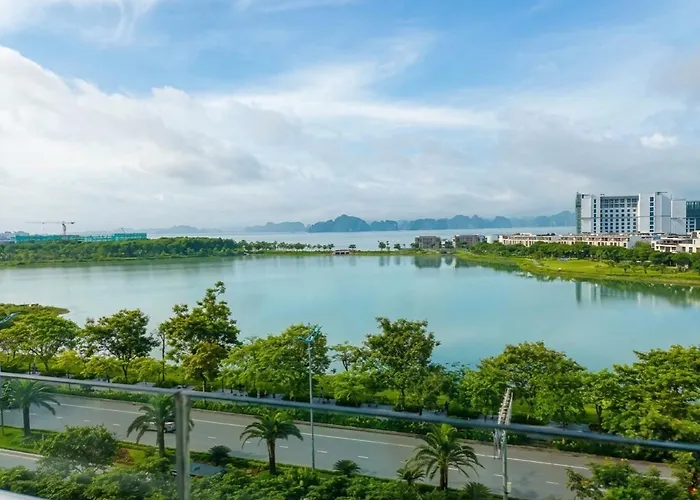 2 Phong Ngu View Bien - Duc Quy Ha Long